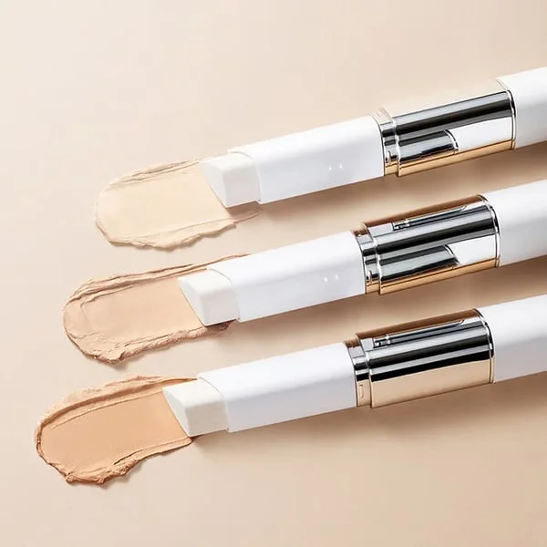 2-in-1 Color-Changing Foundation Stick