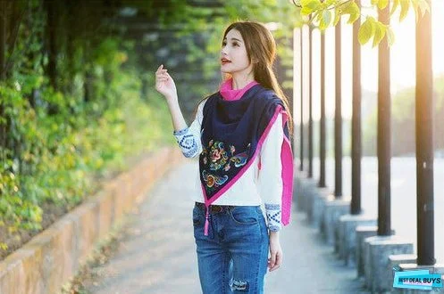 Cotton and linen necklaces in autumn and winter, retro Tibetan style, ethnic style, women's clothing, embroidered flowers, winter Scarf, shawls