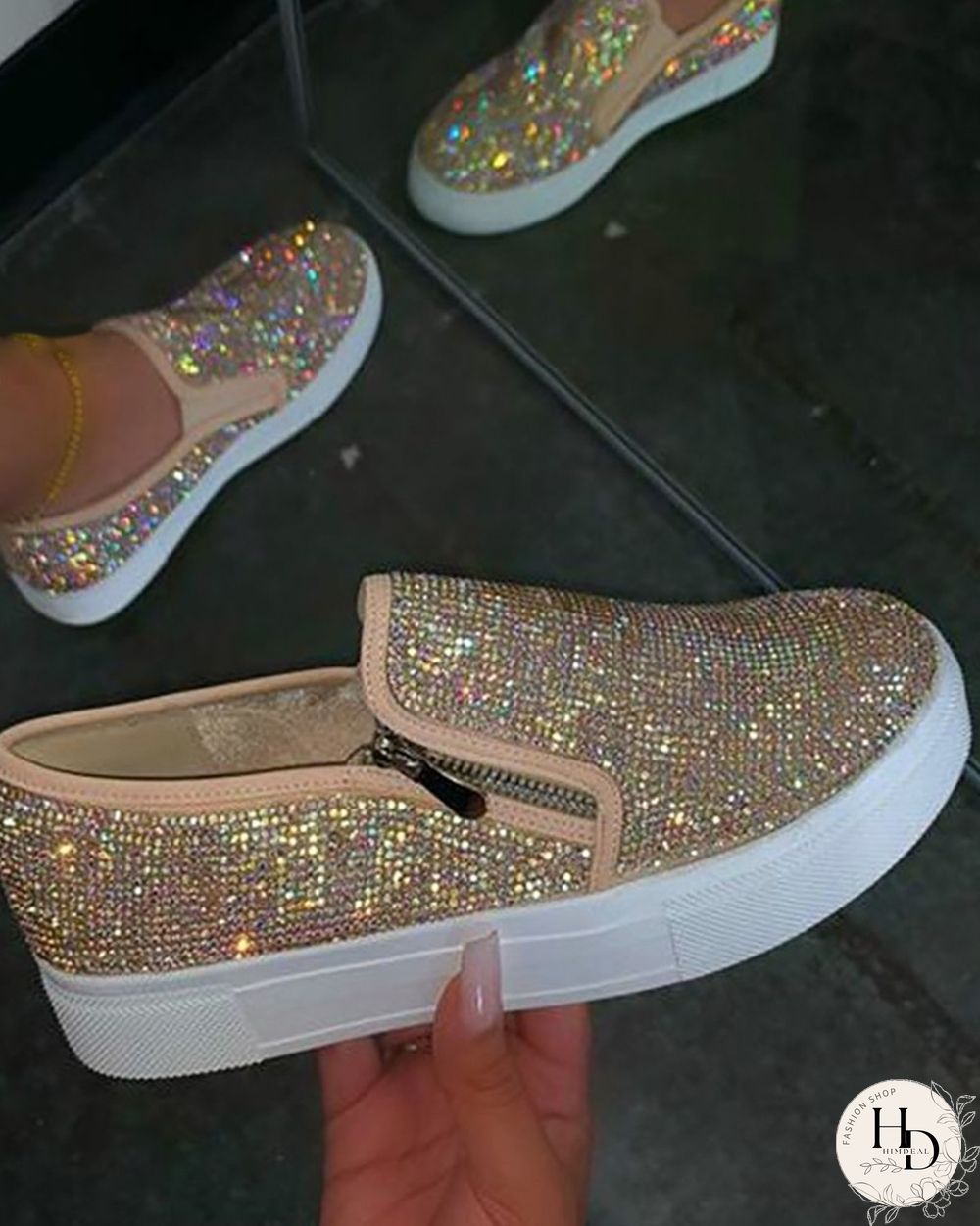 Studded Zipper Design Close Toe Platform Shoes