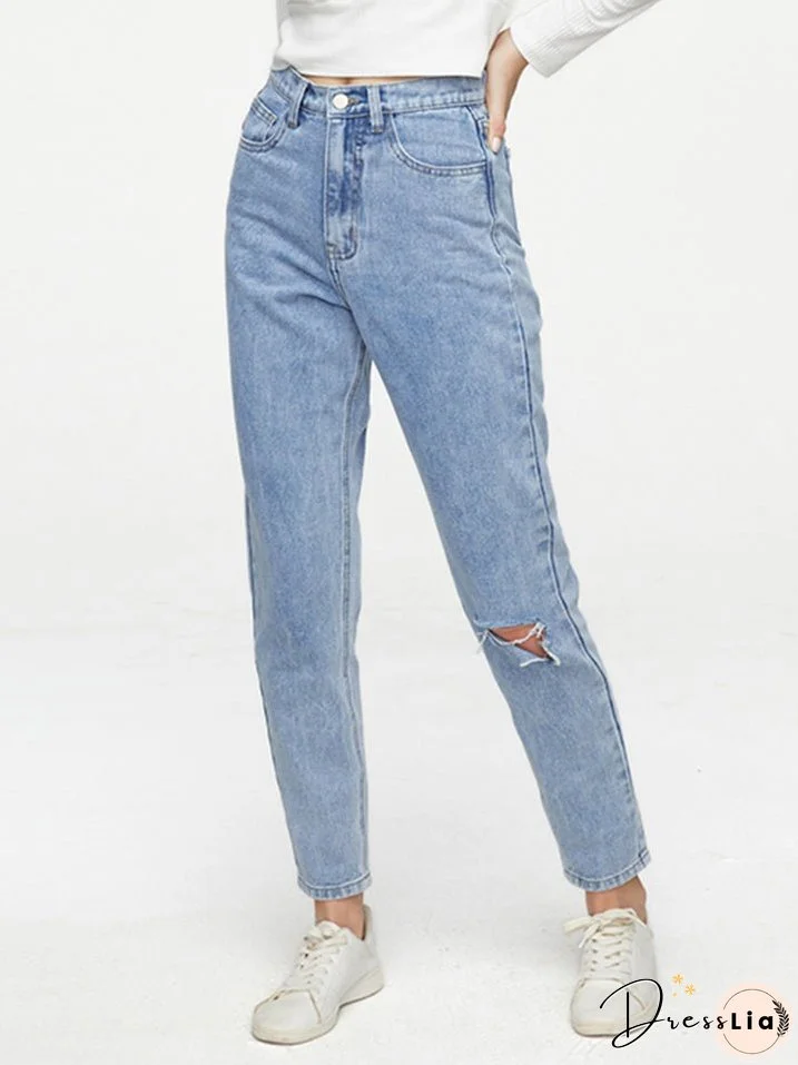Buttoned Distressed Jeans