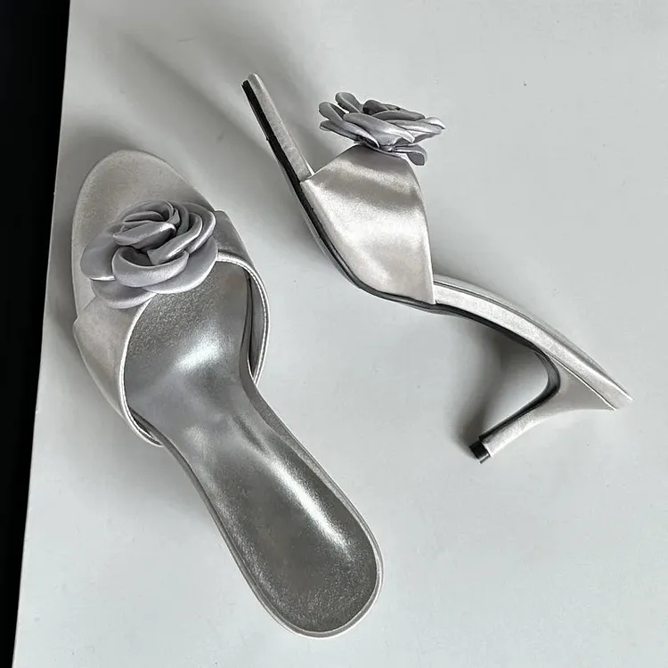Summer Fashion Flower Woman Slippers with Thin Low Heels for Party or Stripping