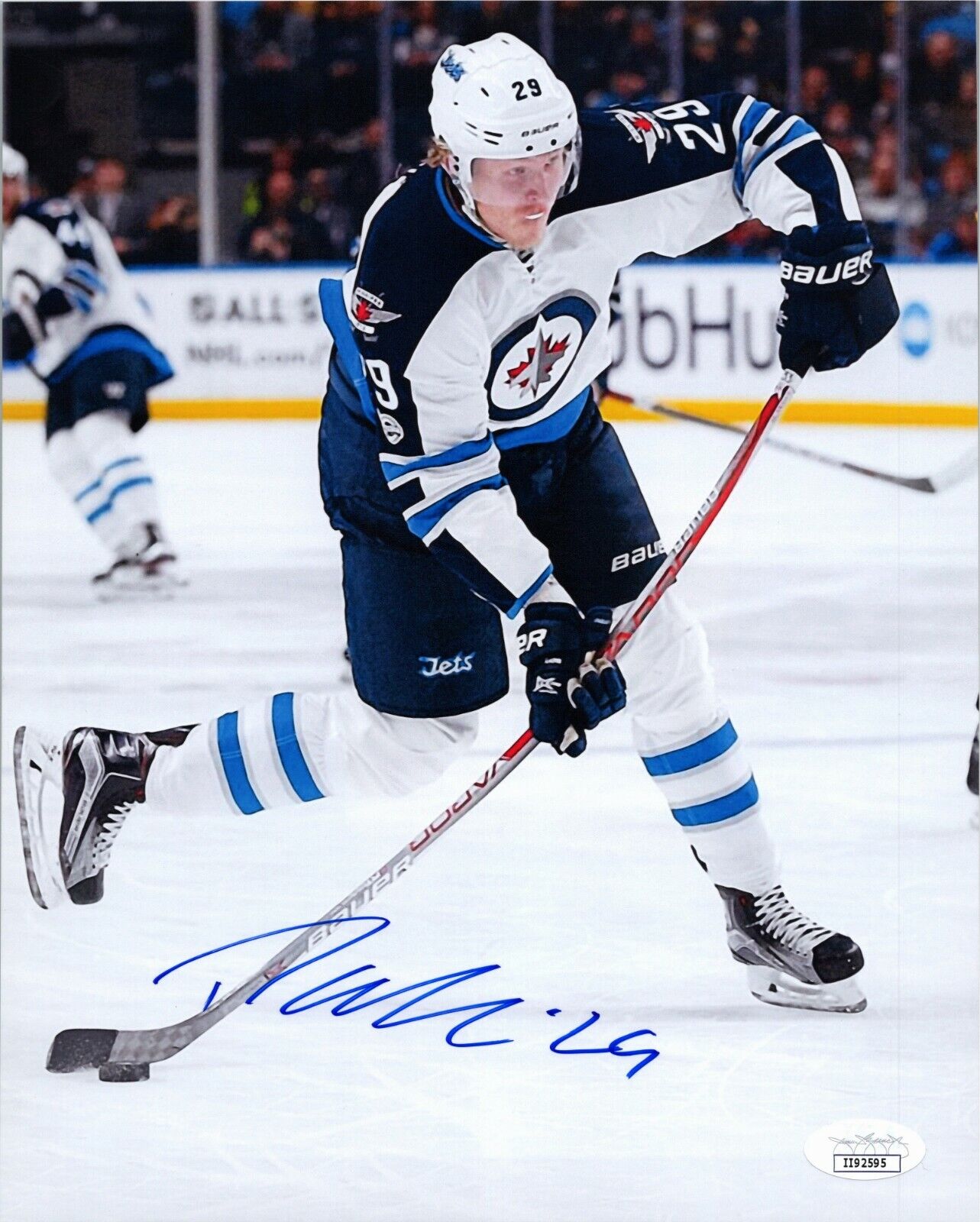 ~~ PATRIK LAINE Authentic Hand-Signed Winnipeg Jets