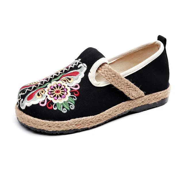 Flat Bottom Low-Top Breathable Embroidered Ethnic Casual Shoes