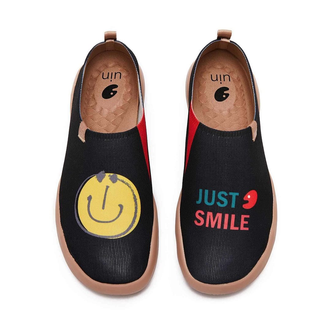 Smiley Black Knitted Women