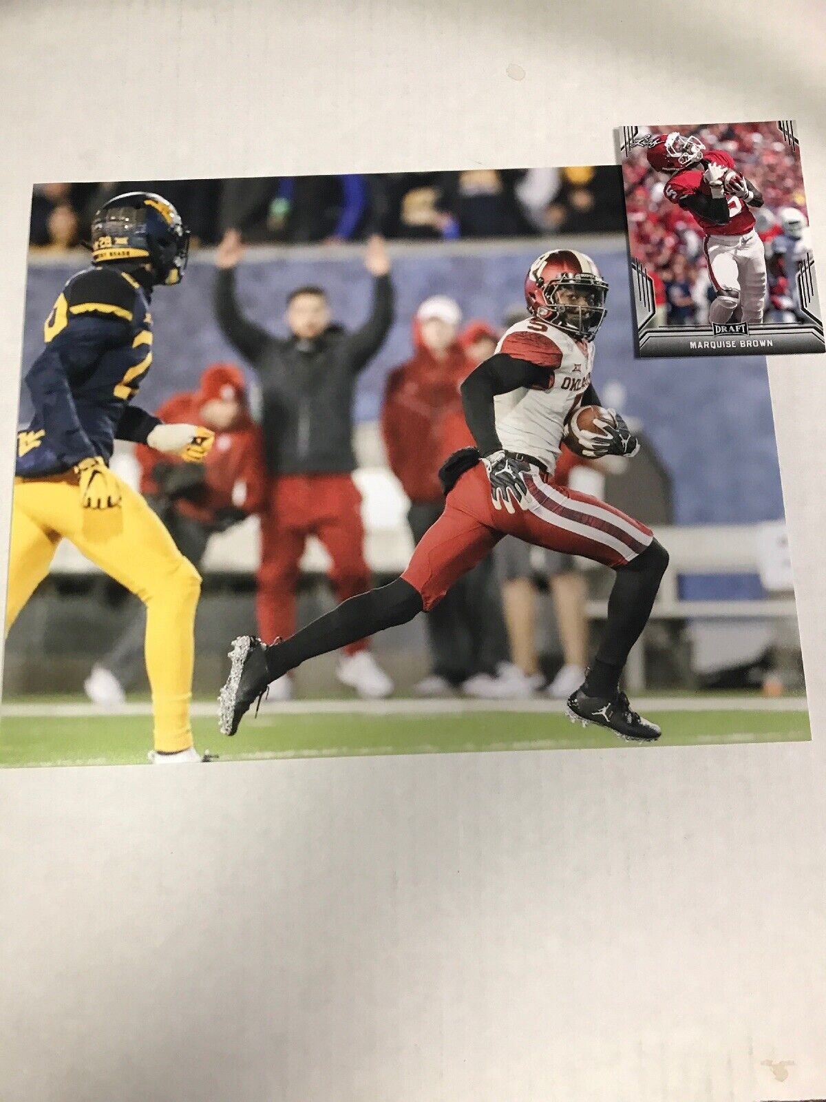 Marquise Brown Oklahoma unsigned 8x10 football Photo Poster painting & rookie card Ravens B