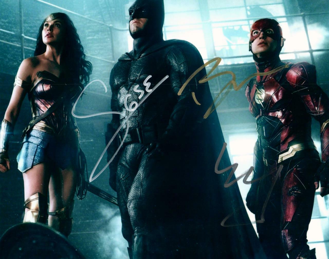 Justice League Ezra Miller Gadot +1 signed 8x10 Picture Photo Poster painting autographedCOA