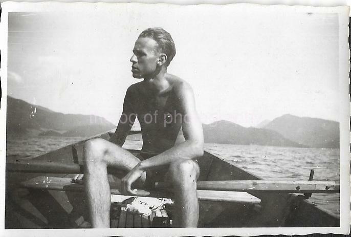 Vintage Snapshot SMALL FOUND Photo Poster paintingGRAPH bw BOAT MAN Original JD 110 26 P