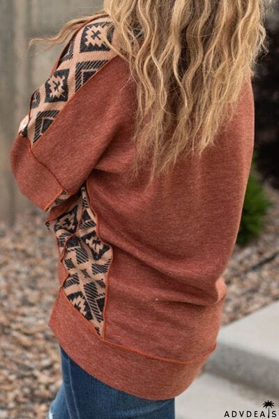 Geometric Exposed Seam Long Sleeve T-Shirt