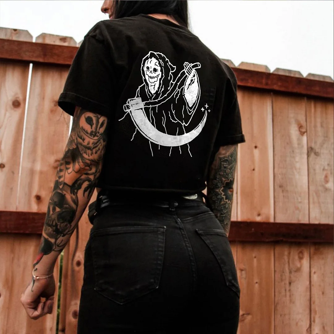 Skull in Cloak with Sickle Graphic Casual  Black Print T-shirt