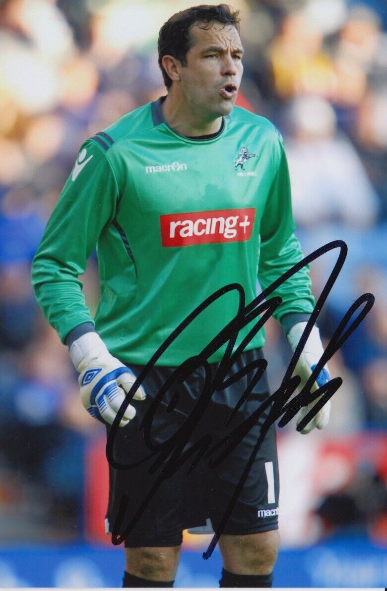 MILLWALL HAND SIGNED DAVID FORDE 6X4 Photo Poster painting 5.