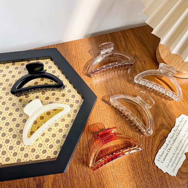 Minimalist Solid Color Arylic Hair Claws