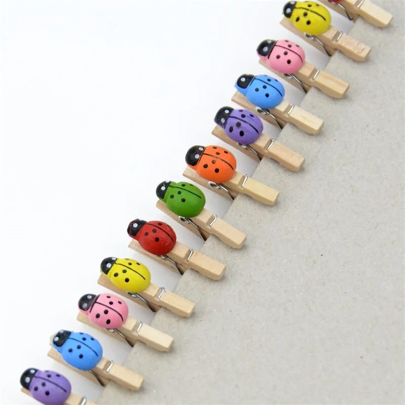 50 pcs Excellent Quality 25mm Mini Ladybug Wooden Clips Clothes Photo Paper Decorations Photo Spring For  DIY decorative clip