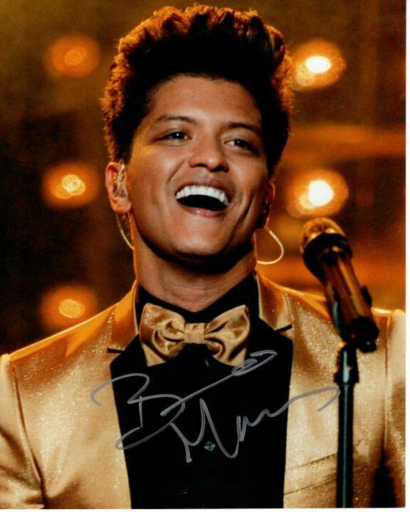 BRUNO MARS signed autographed 8x10 Photo Poster painting