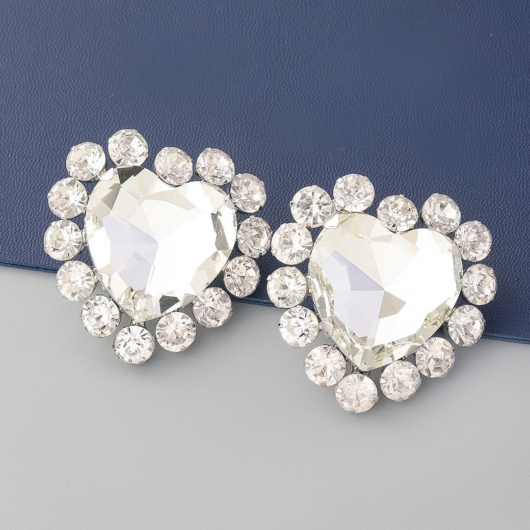 Sparkling Rhinestone Love Heart-shaped Earrings
