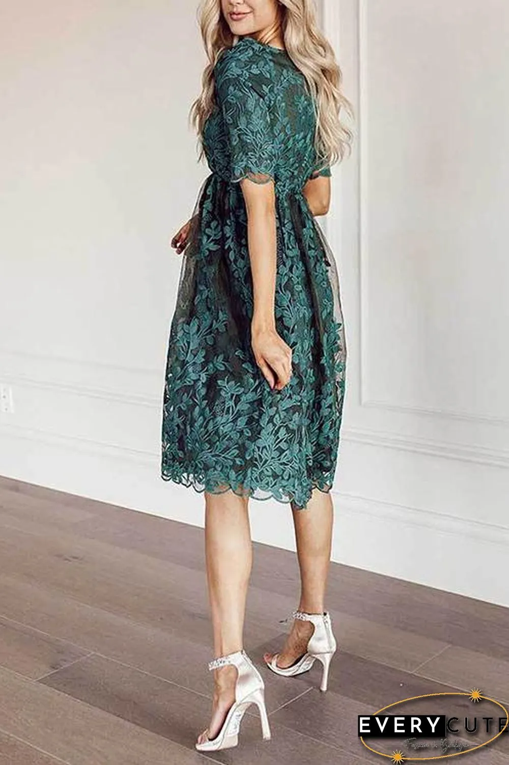 Embroidery Short Sleeve O Neck Dress