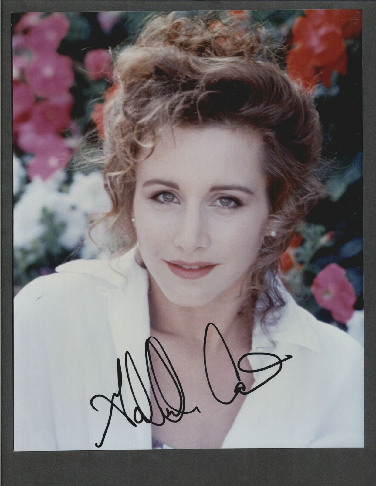 Gabrielle Carteris- Signed Autograph Color 8x10 Photo Poster painting - Beverly Hills 90210