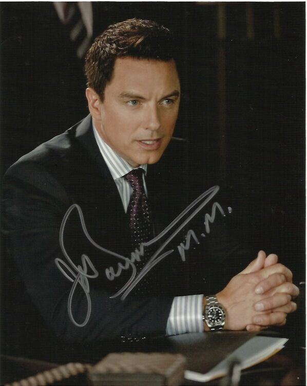 John Barrowman Arrow Autographed Signed 8x10 Photo Poster painting COA