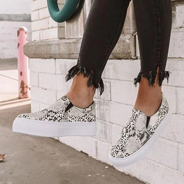Casual Snake Printed Sneakers