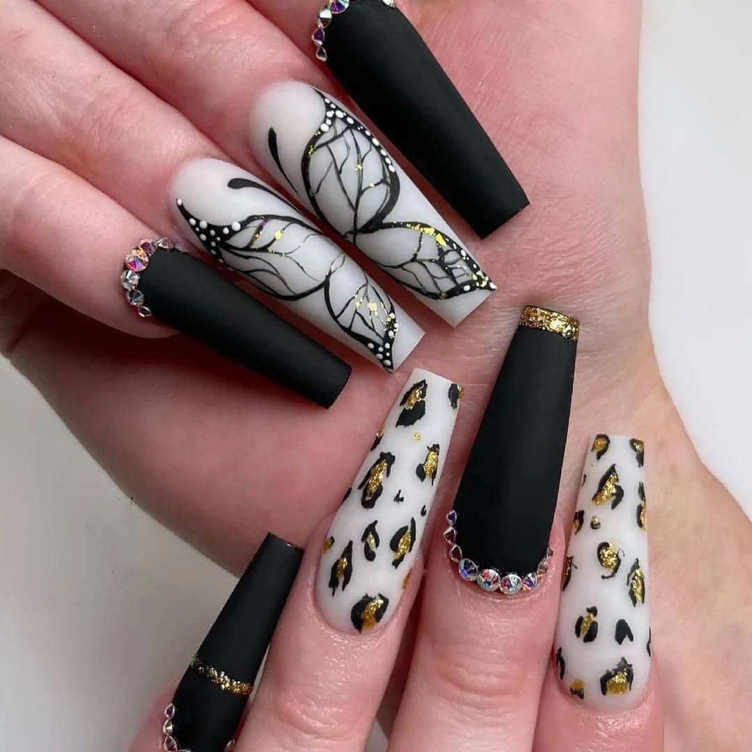 Agreedl Leopard Full Cover False Nail Tips 2021 Fashion Butterfly Design Black White Long Ballet French Pearl Fake Nails With Glue