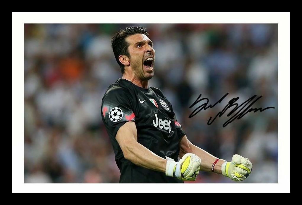 Gianluigi Buffon - Juventus Autograph Signed & Framed Photo Poster painting 1