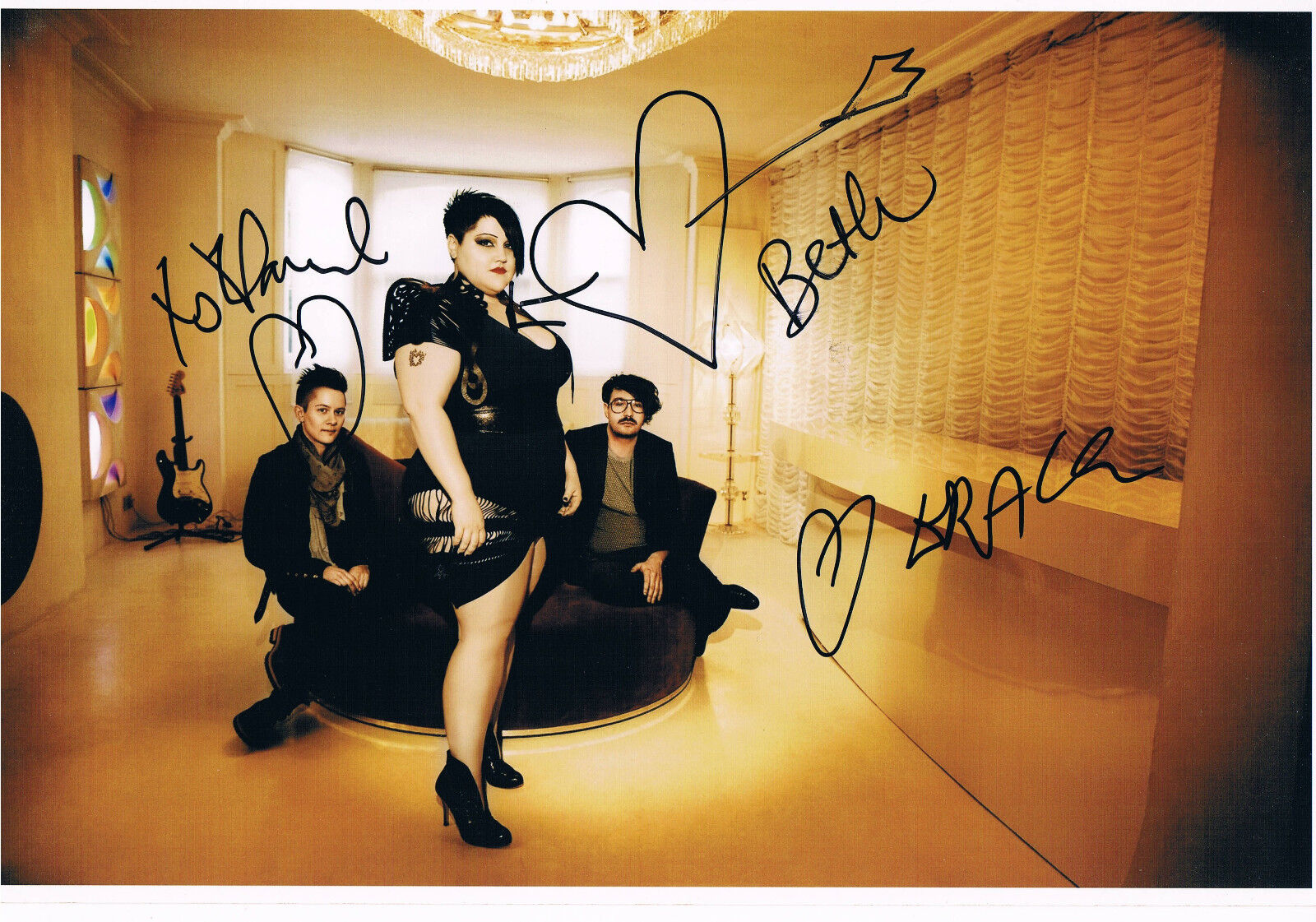 Gossip inc. Beth Ditto genuine autograph Photo Poster painting 8x12