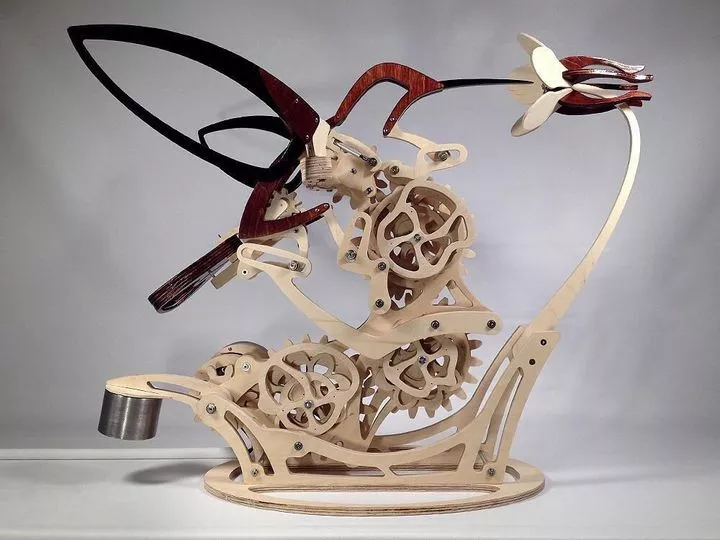 3D wooden mechanical hummingbird  + wooden mechanical turtle