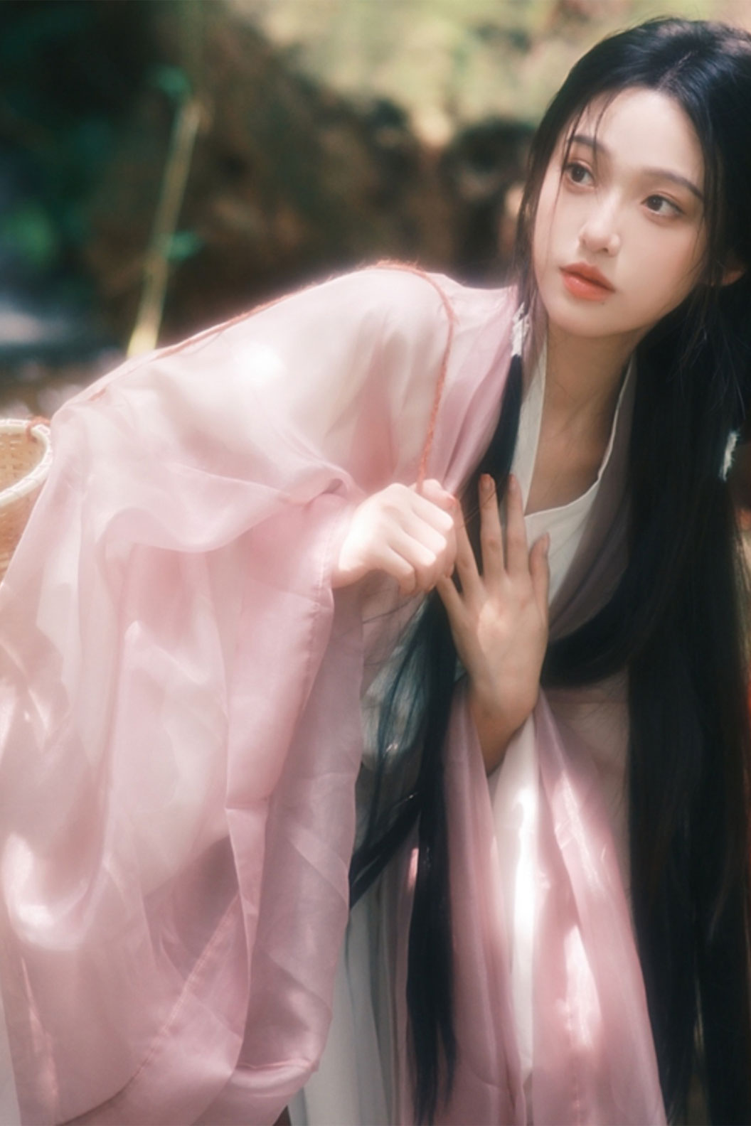 Wei Jin Dynasty Pink Hanfu Dress 3-piece Set in Sweet Style Hanfu - xiangyi 相宜 Stupa Stones