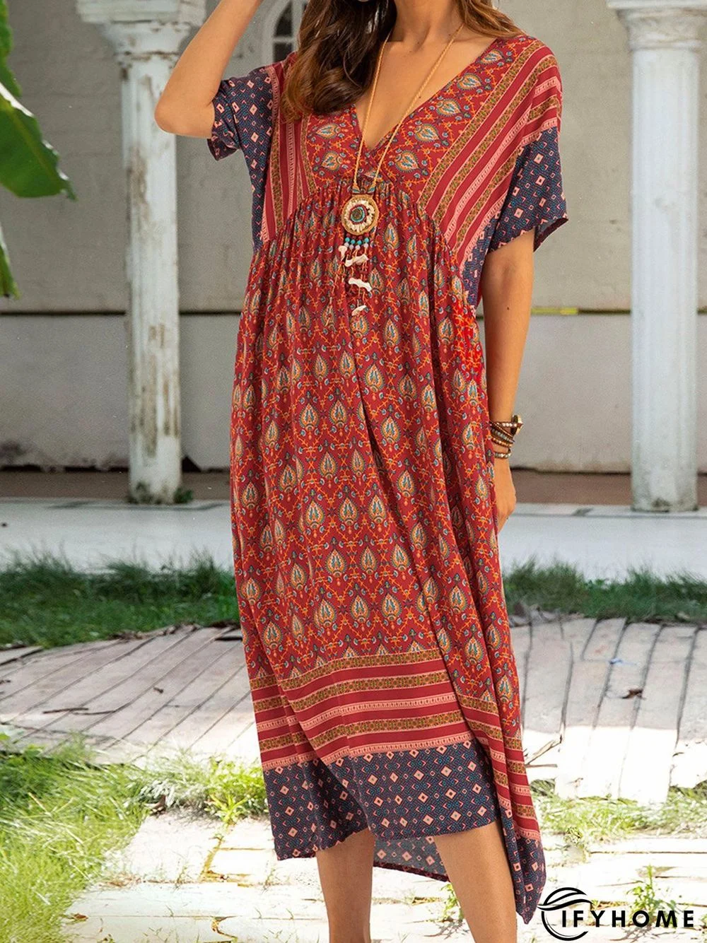 Red Paneled Boho V Neck Weaving Dress | IFYHOME