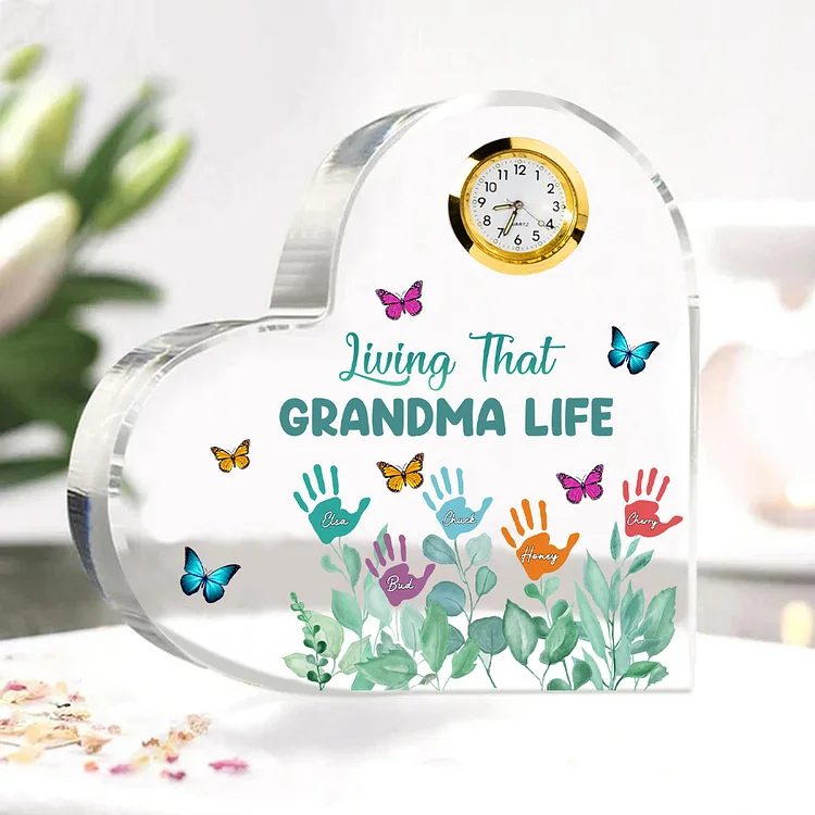 Personalized Heart-Shaped Acrylic Clock Keepsake Engraved 5 Names Heart Butterfly Ornament Grandparents' Day Gift for Mom Grandma