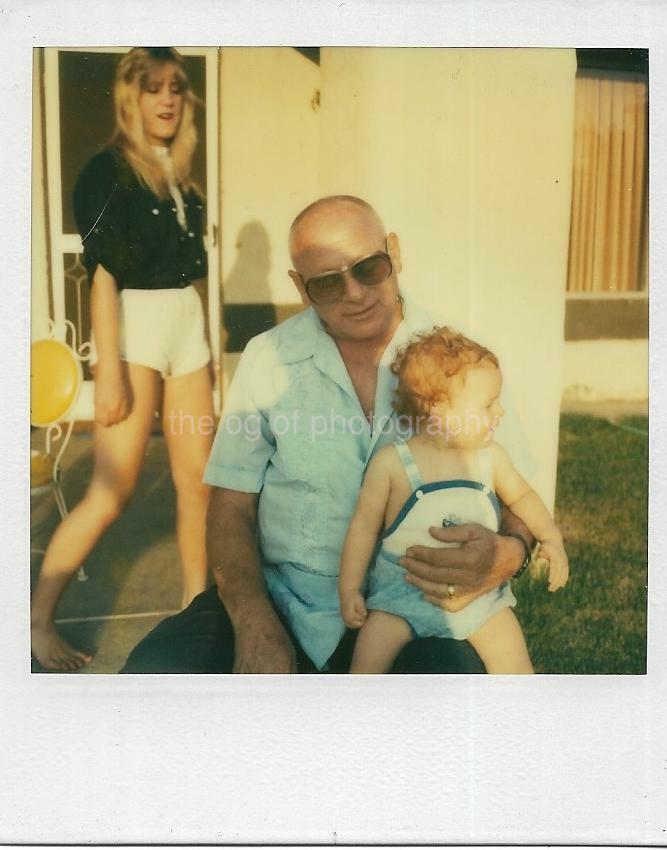 Vintage POLAROID Found Family Original Photo Poster paintinggraph 1980′s COLOR 21 43 G