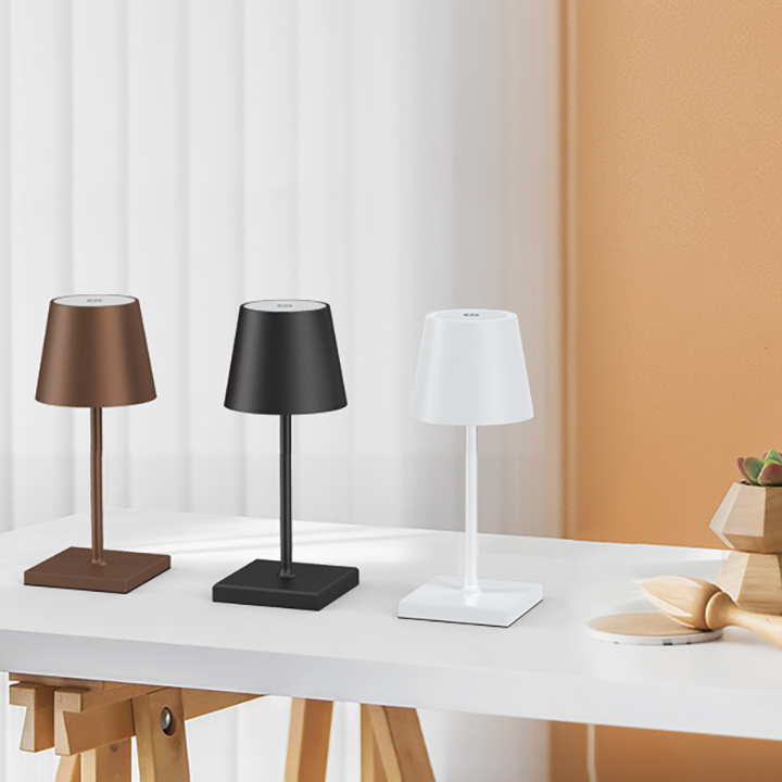 Lampe à poser design LED rechargeable Tory