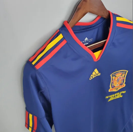Retro Spain 2010 Away Football T-Shirt Thai Quality