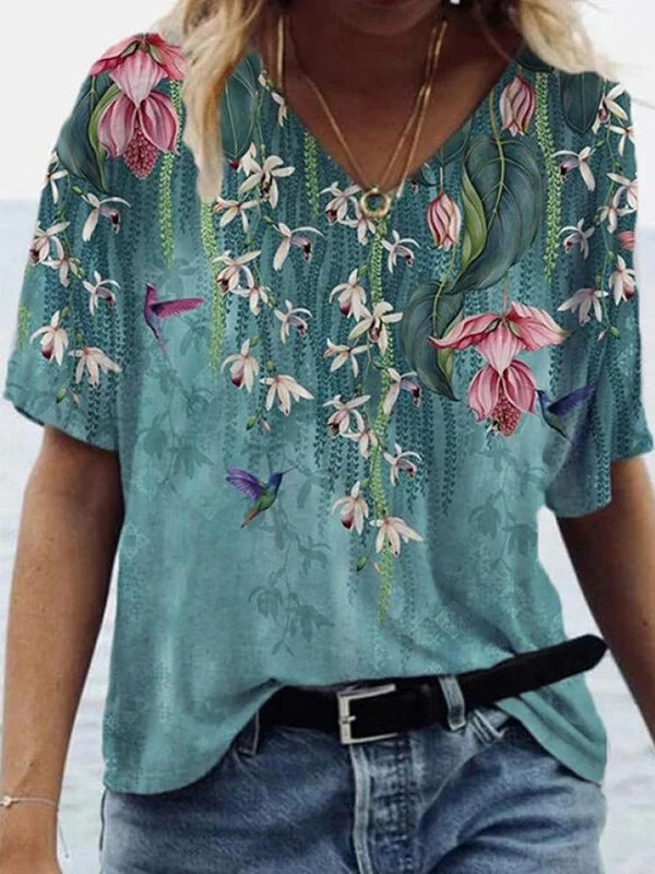 V-neck Floral Drawing Loose Tees