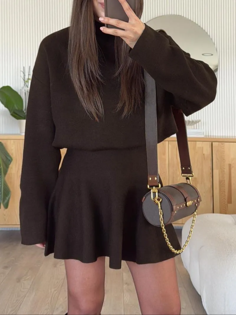 Women's Casual Half-High Neck Long Sleeve Knit Dress, Plain Color Loose-Fitting Sweater Dress, Fall & Winter Fashion