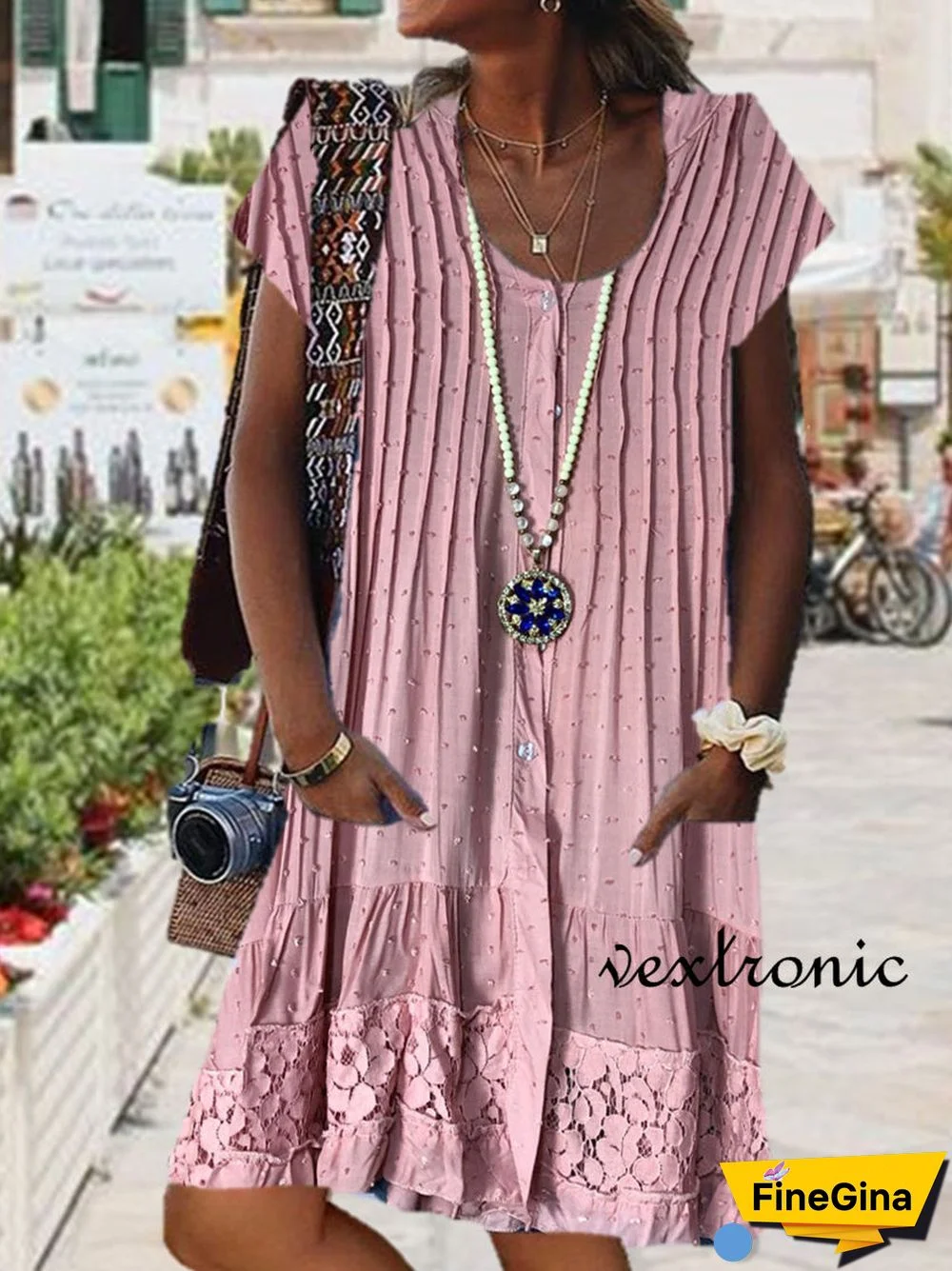 Women's Short Sleeve Scoop Neck Graphic Midi Dress