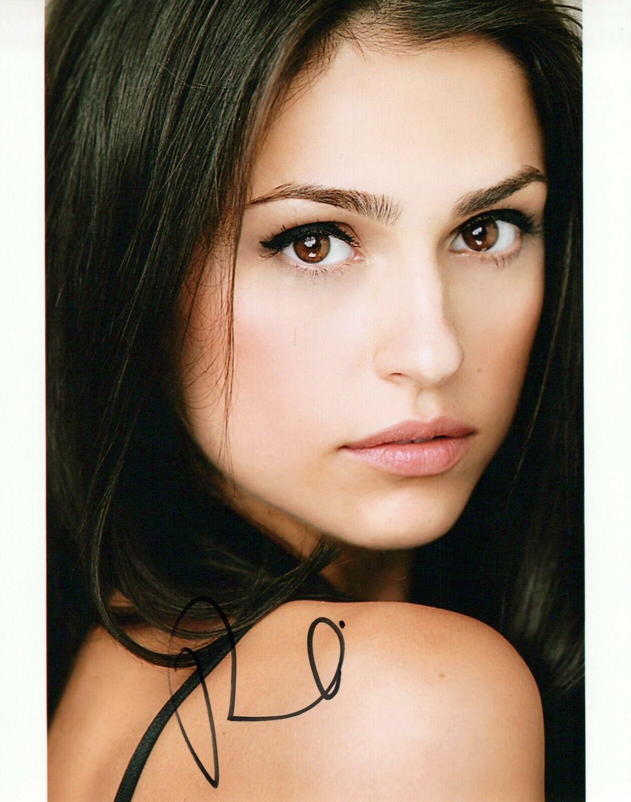 Raquel Alessi head shot autographed Photo Poster painting signed 8x10 #1