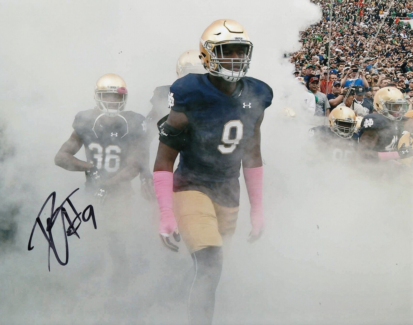 DAELIN HAYES signed (NOTRE DAME FIGHTING IRISH) Football 8X10 Photo Poster painting W/COA #3 C