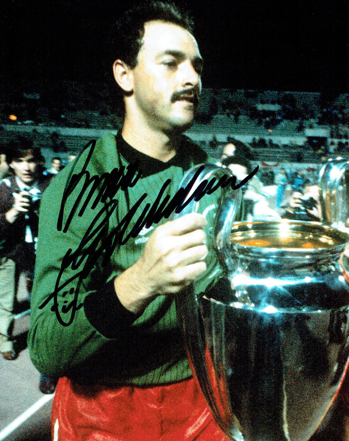 Bruce GROBBELAAR Liverpool Legend 10x8 Signed Photo Poster painting A AFTAL COA Autograph