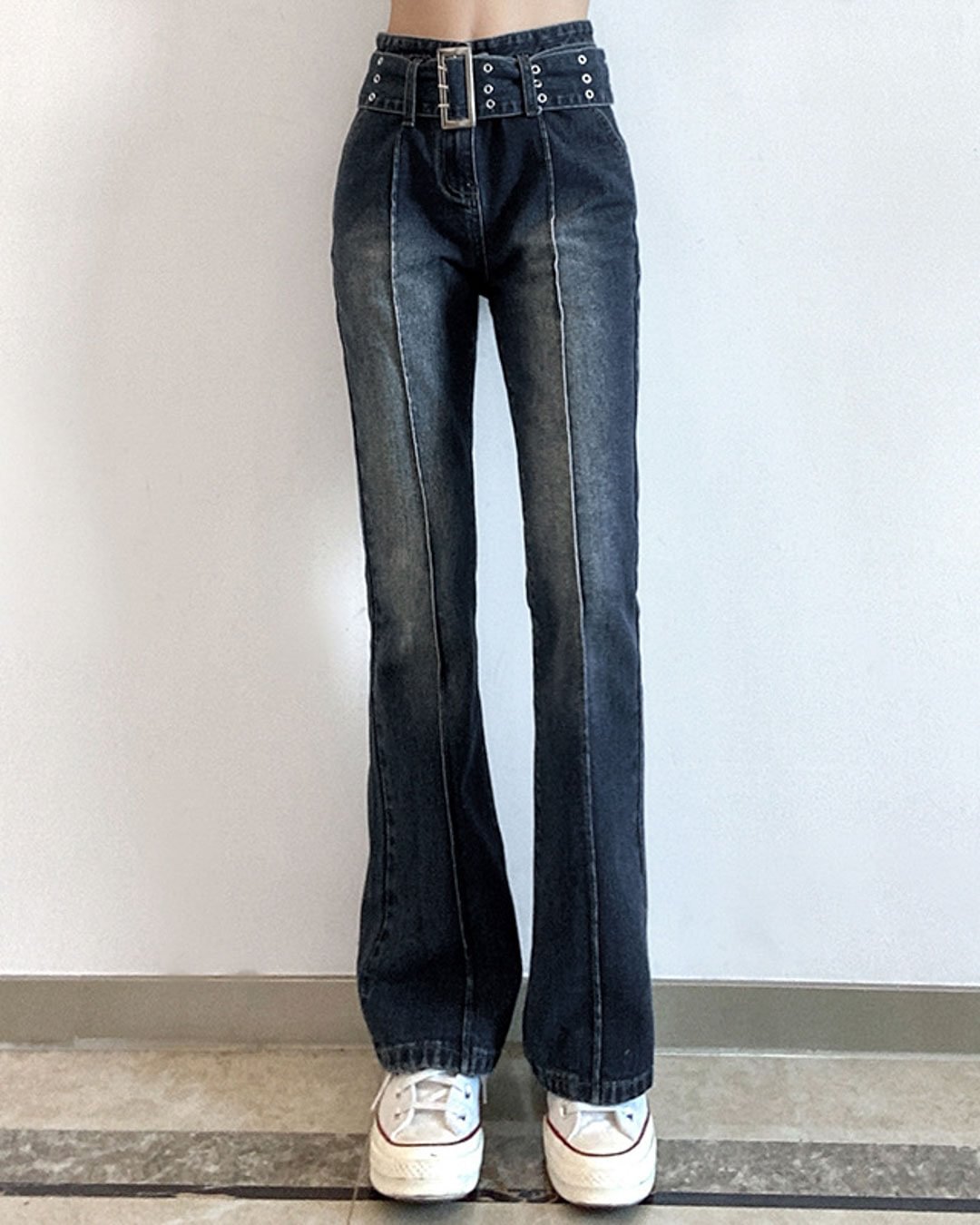 FashionV-FashionV Retro Topstitching Mid Rise Jeans