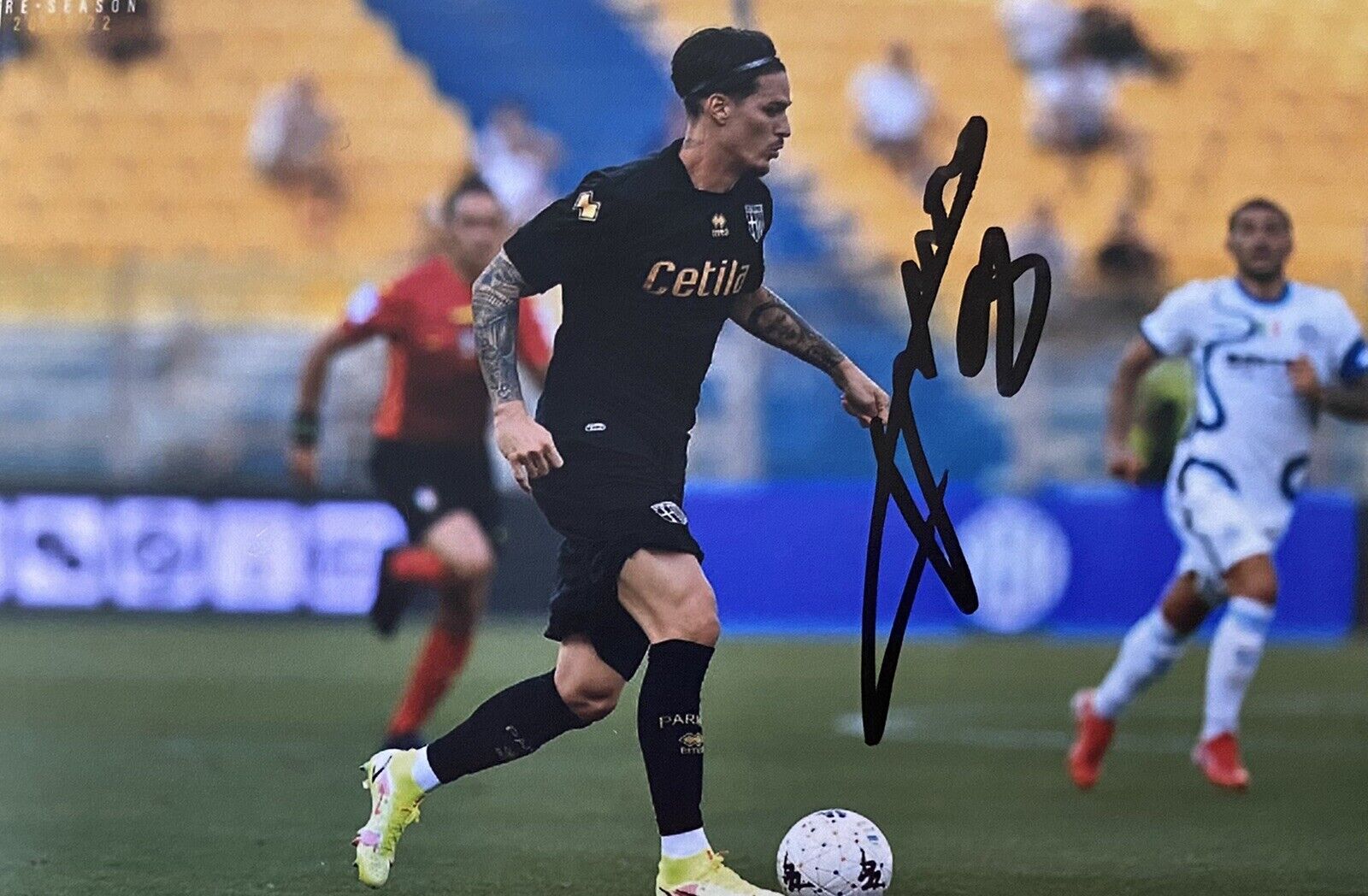 Dennis Man Hand Signed Parma 6X4 Photo Poster painting 2