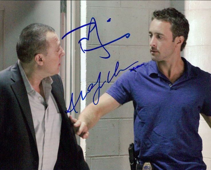 Hawaii Five-0 (Tom Sizemore & Alex O'Loughlin) signed 8x10 Photo Poster painting in-person