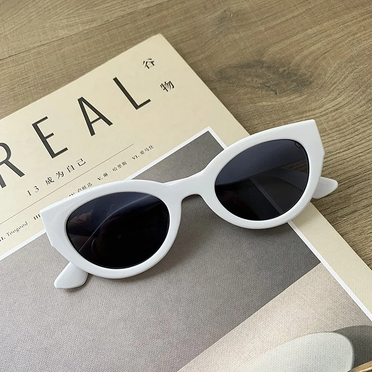 Traceeye 2025 Fashion Unisex Cat Eye Sunglasses for Men Women Pc Frame Sun Glasses for Party Eyeglasses Round Frame Eyewear