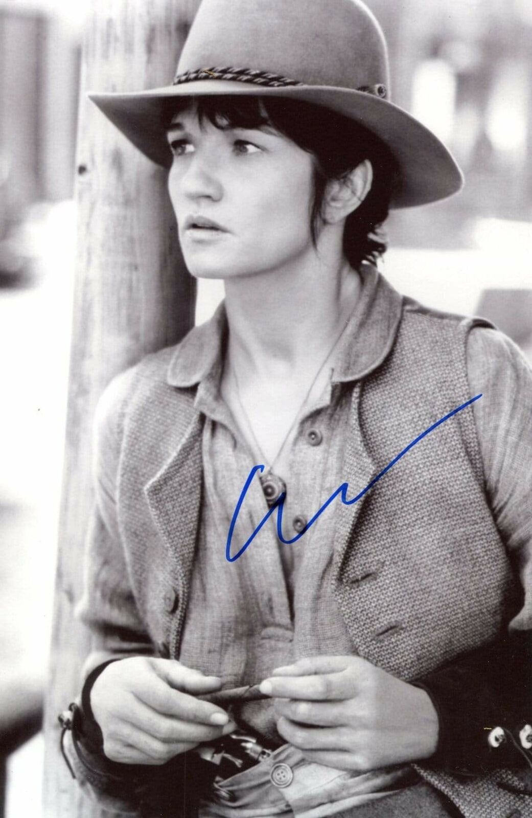 ACTRESS Ellen Barkin autograph, In-Person signed Photo Poster painting