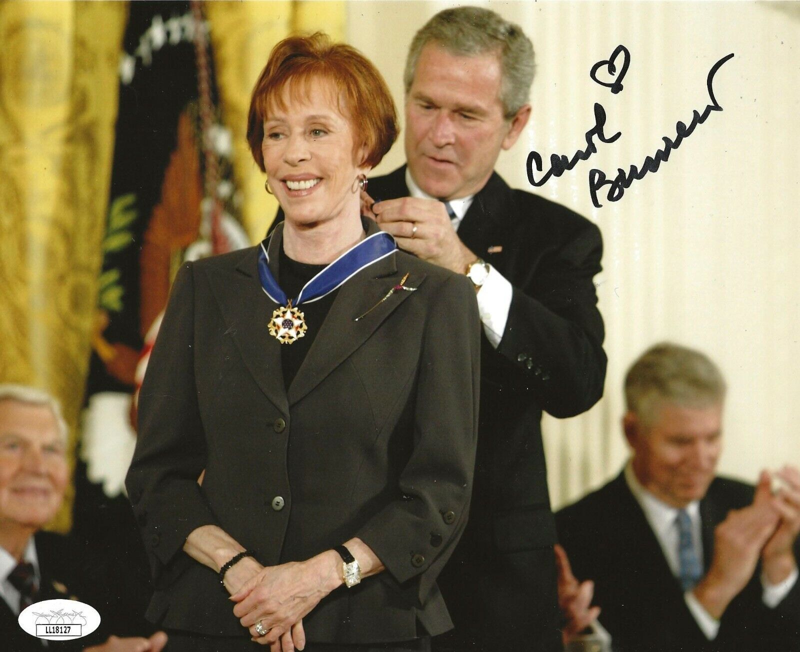 Carol Burnett The Carol Burnett Show signed Medal Of dom 8x10 Photo Poster painting JSA