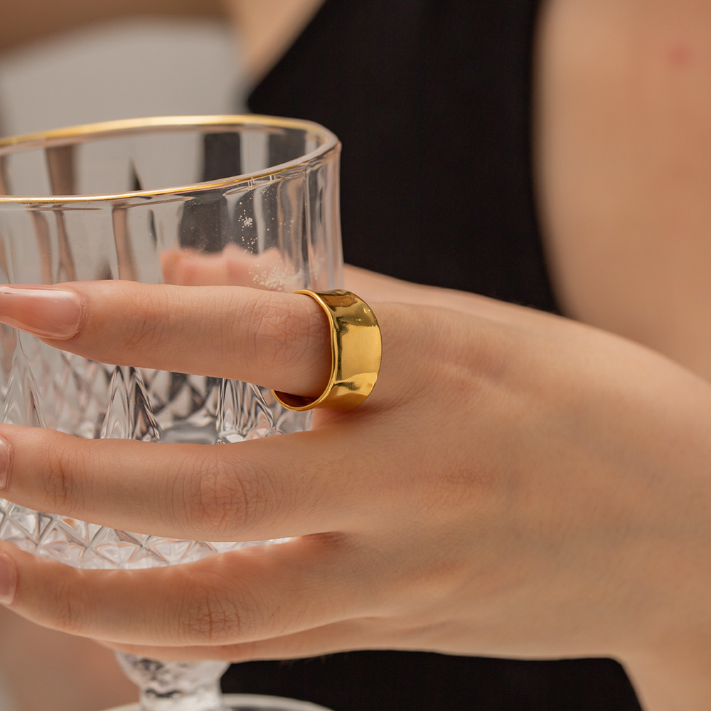 Geometric Minimalist Design Ring 
