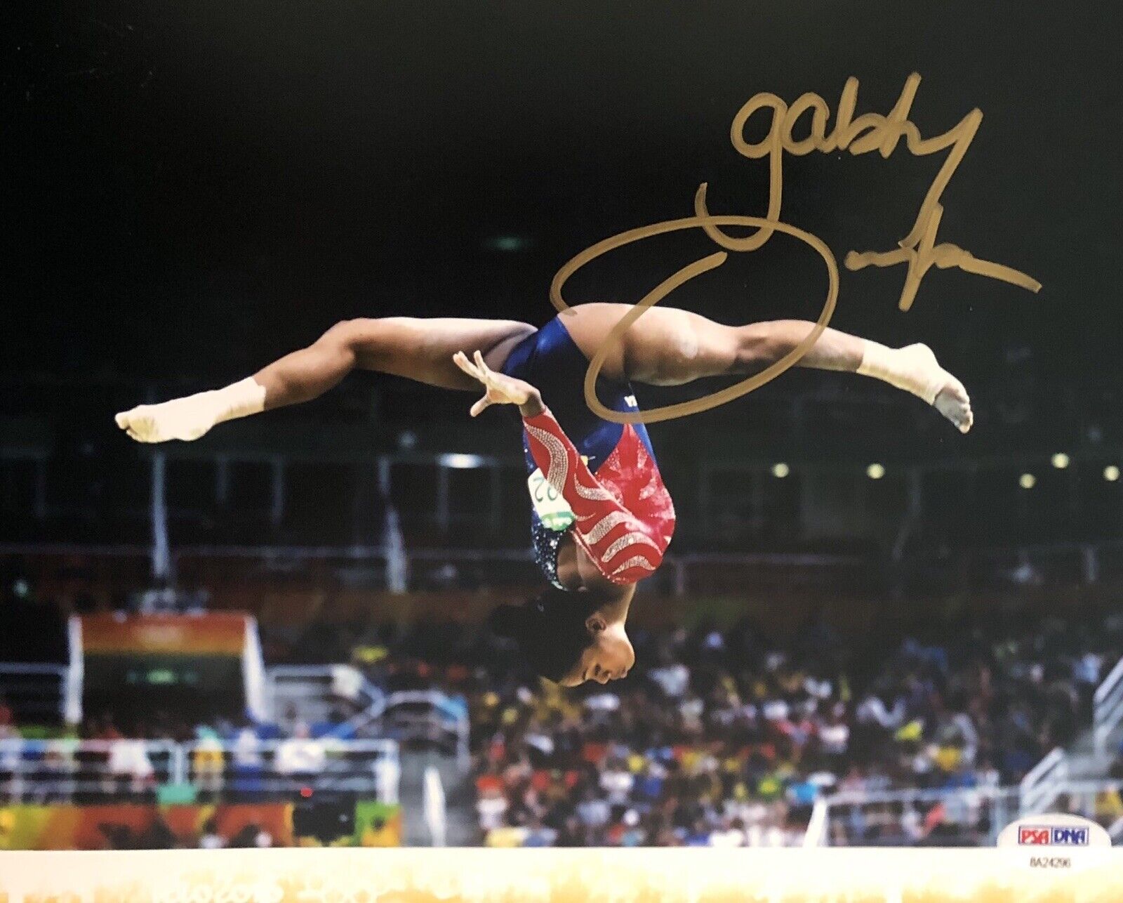 Gabrielle Gabby Douglas Signed Auto Olympic Gold 8x10 Photo Poster painting Gymnastics Psa/Dna