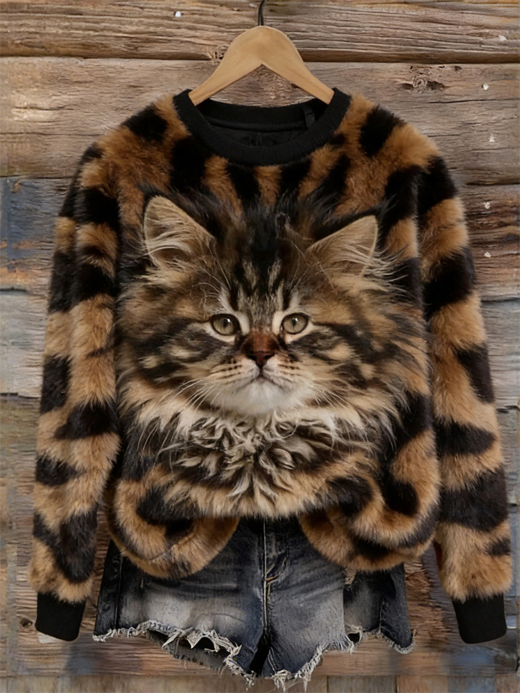 Fuzzy Tabby Cat & Pattern Cozy Plush Sweatshirt wearshes