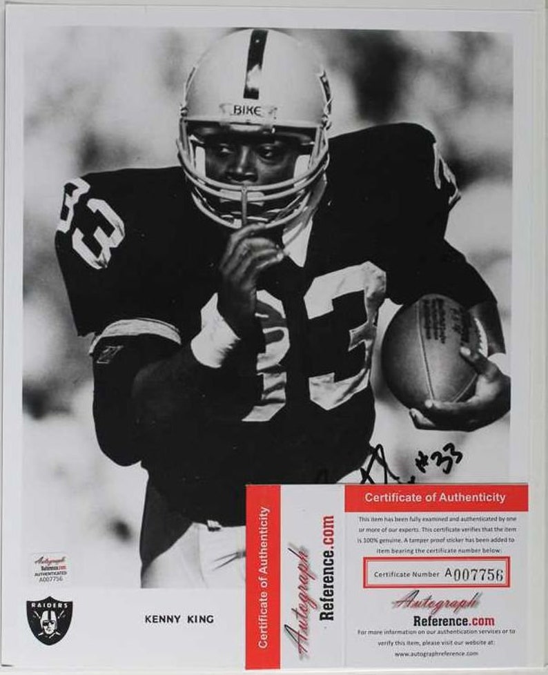 Kenny King Signed Autographed Glossy 8x10 Photo Poster painting Oakland Raiders - COA Matching Holograms