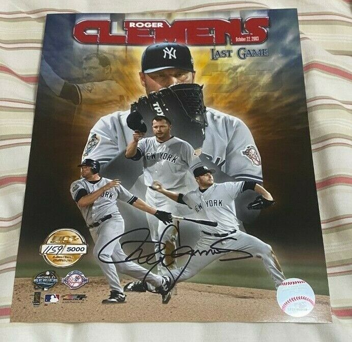 Roger Clemens signed autographed 8x10 Photo Poster painting Photo Poster painting File Yankees RedSox