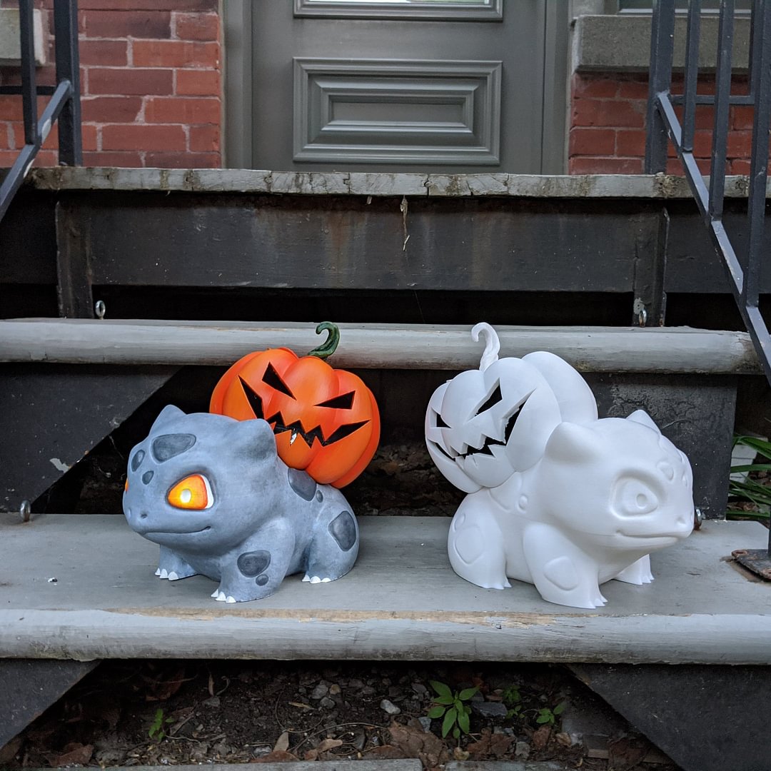 GIANT Halloween Pumpkasaur with Pumpkin - LED light holder jack-o'-lantern parody